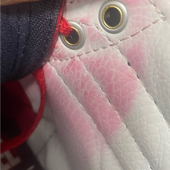 Vans Old Skool High Top Captain Marvel Blue Red Gold Womens 6.5 - Picture 10 of 10